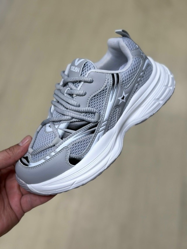 кроссовки,женские кроссовки,кроссовка,кроссовки модные,спортивная