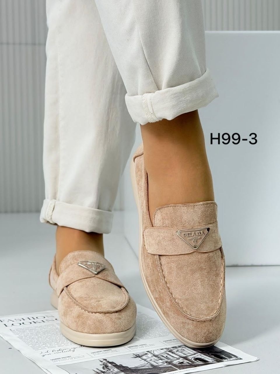 лоферы замшевые,женские лоферы,лоферы женские замшевые,коричневые замшевые лоферы,лоферы prada
