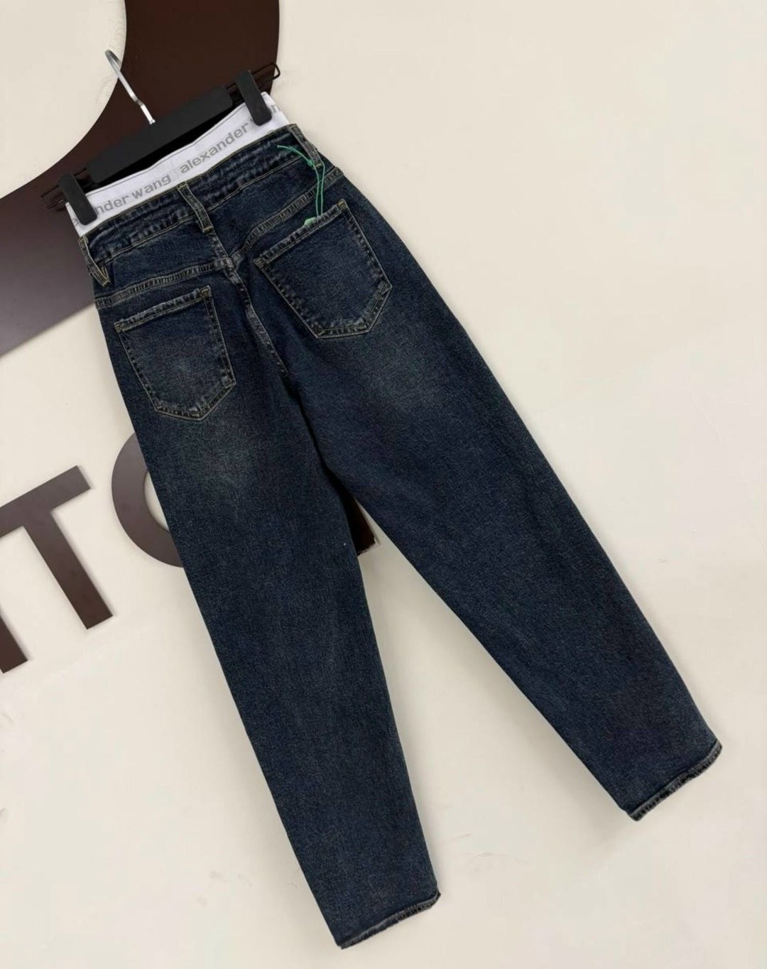 женские джинсы,джинсы,модные джинсы,джинсы брюки,одежда джинсы