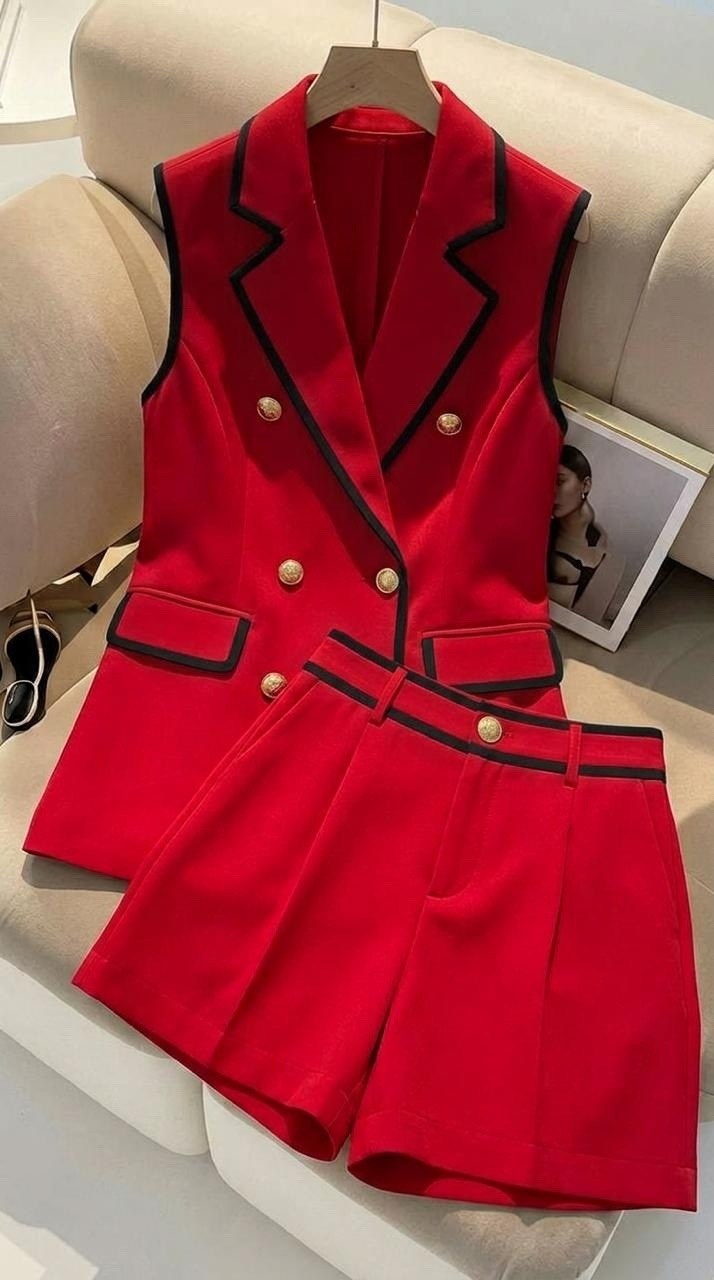 костюм жилет,костюм с жилеткой,костюм женский,женские жилеты,женский костюм с шортами