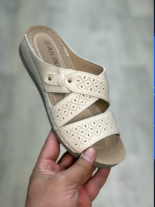 , женская,женские шлепанцы,сабо с перфорацией,модели обуви