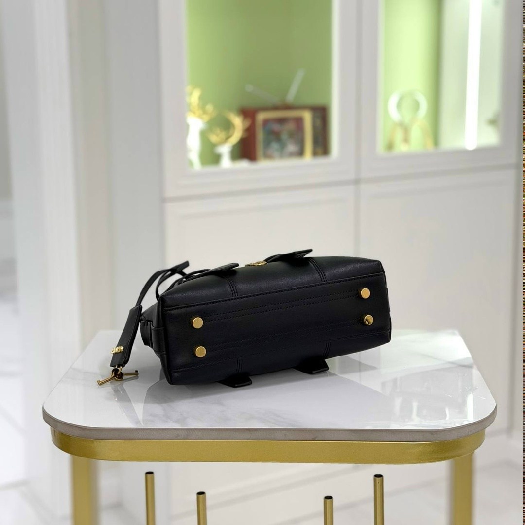 сумка pinko,женская сумка pinko,сумка тоут pinko,сумка в стиле pinko,сумка pinko черный