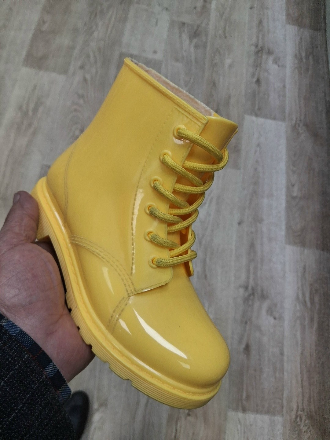 ,резиновые сапоги,резиновые ботинки,женские резиновые сапоги,резиновые ботинки женские