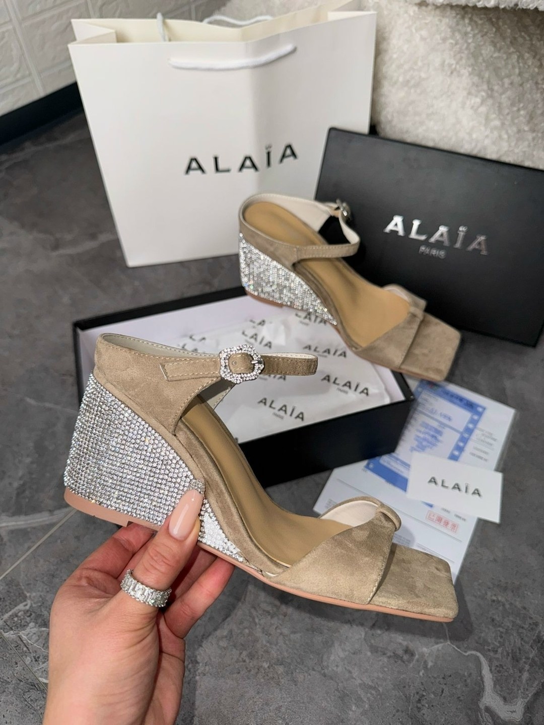 женские босоножки,босоножки замшевые,lamania босоножки женские,босоножки,босоножки cандалии