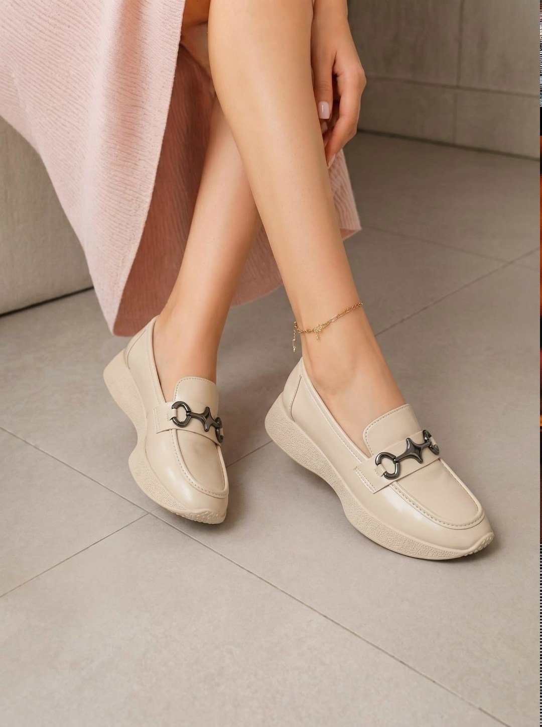 лоферы женские,туфли лоферы женские бежевые,бежевые лоферы,лоферы модные,лоферы туфли