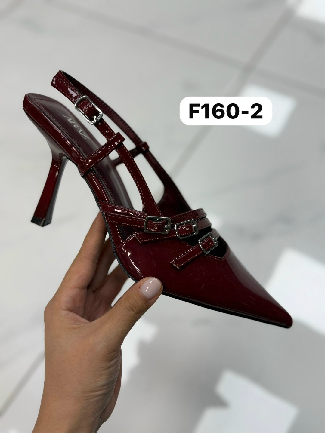 ,женские туфли,босоножки на каблуках,босоножки красные,туфли с открытые