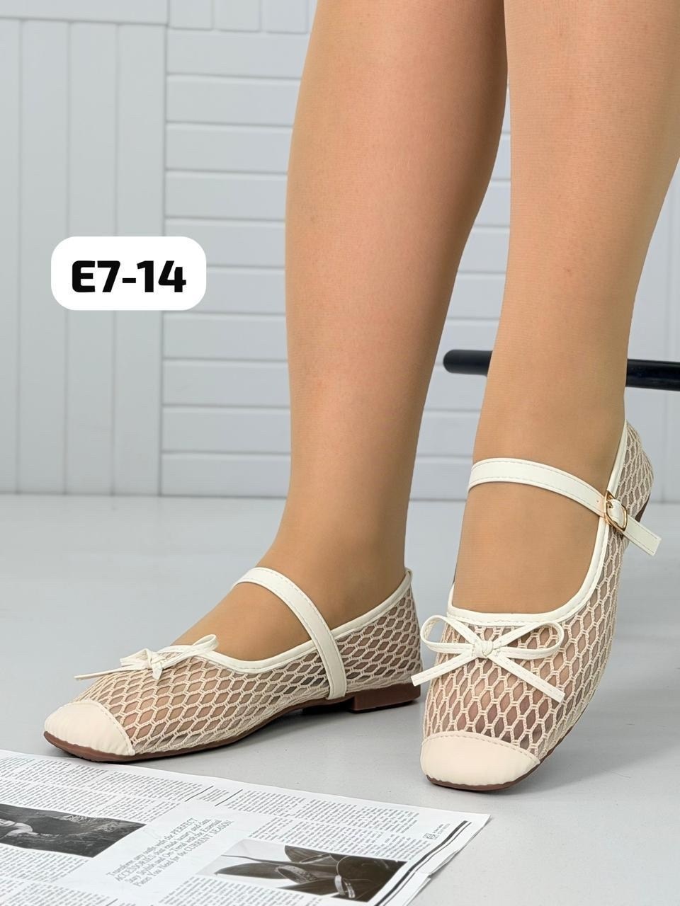 ,модные женские сетчатые босоножки с кристаллами на плоской подошве,женские сетчатые босоножки с кристаллами на плоской подошве,балетки в сетку,туфли женские сетчатые на плоской подошве
