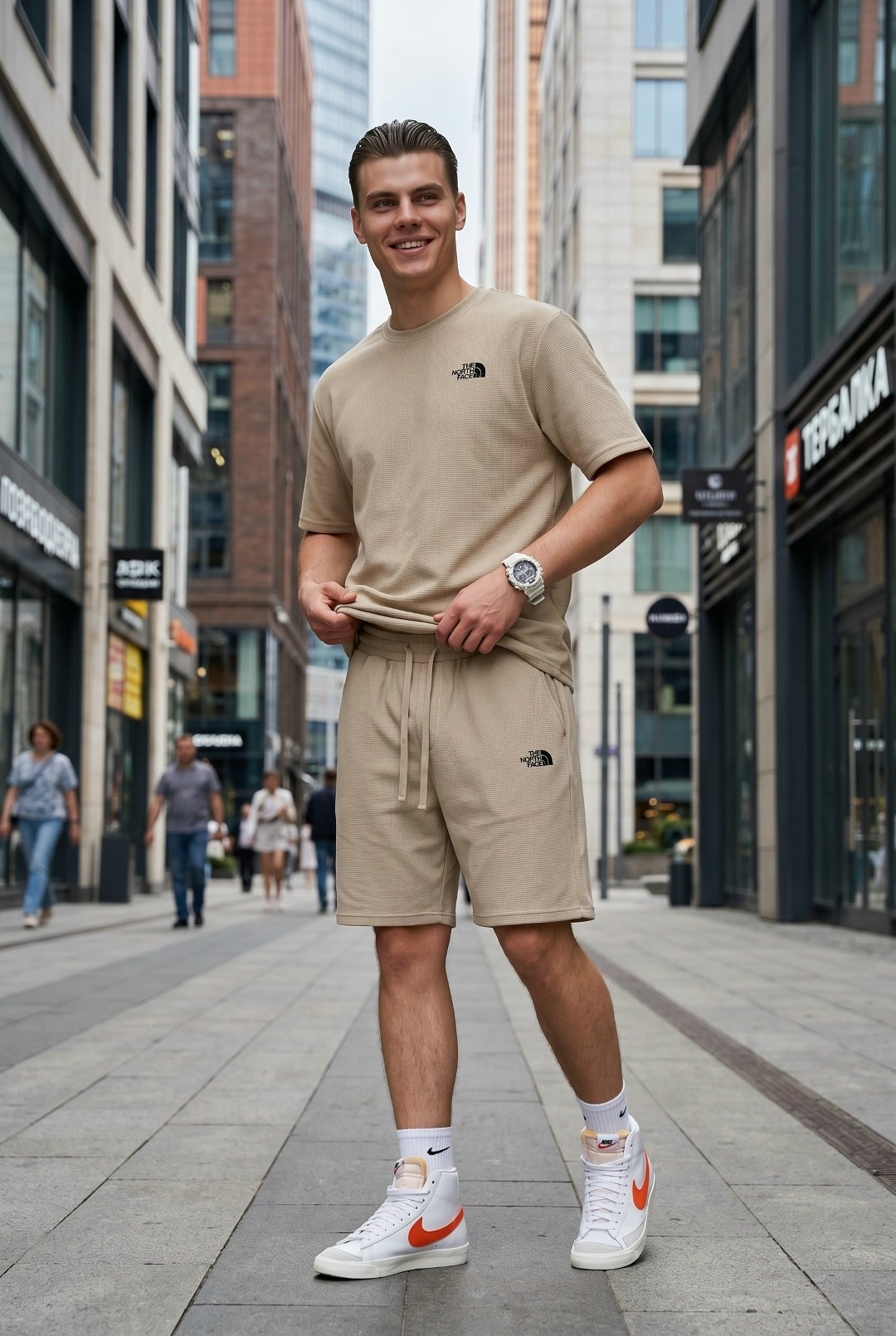 мужские футболки the north face,футболки the north face,шорты мужские спортивные,футболка the north face simple dome white,футболка the north face белый