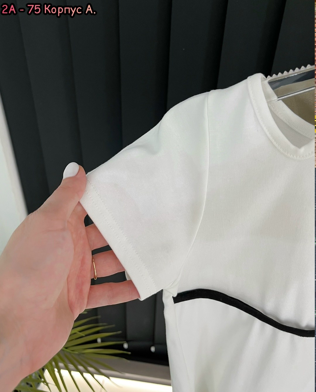 футболки женская,футболки белые,белая женская футболка,футболки модные,майка женская