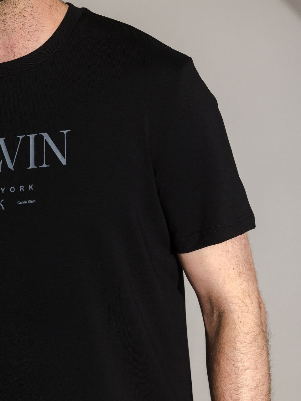 футболка calvin klein мужская,футболки мужские,футболка calvin klein мужская черная,футболка мужская черная,футболка кельвин кляйн мужская