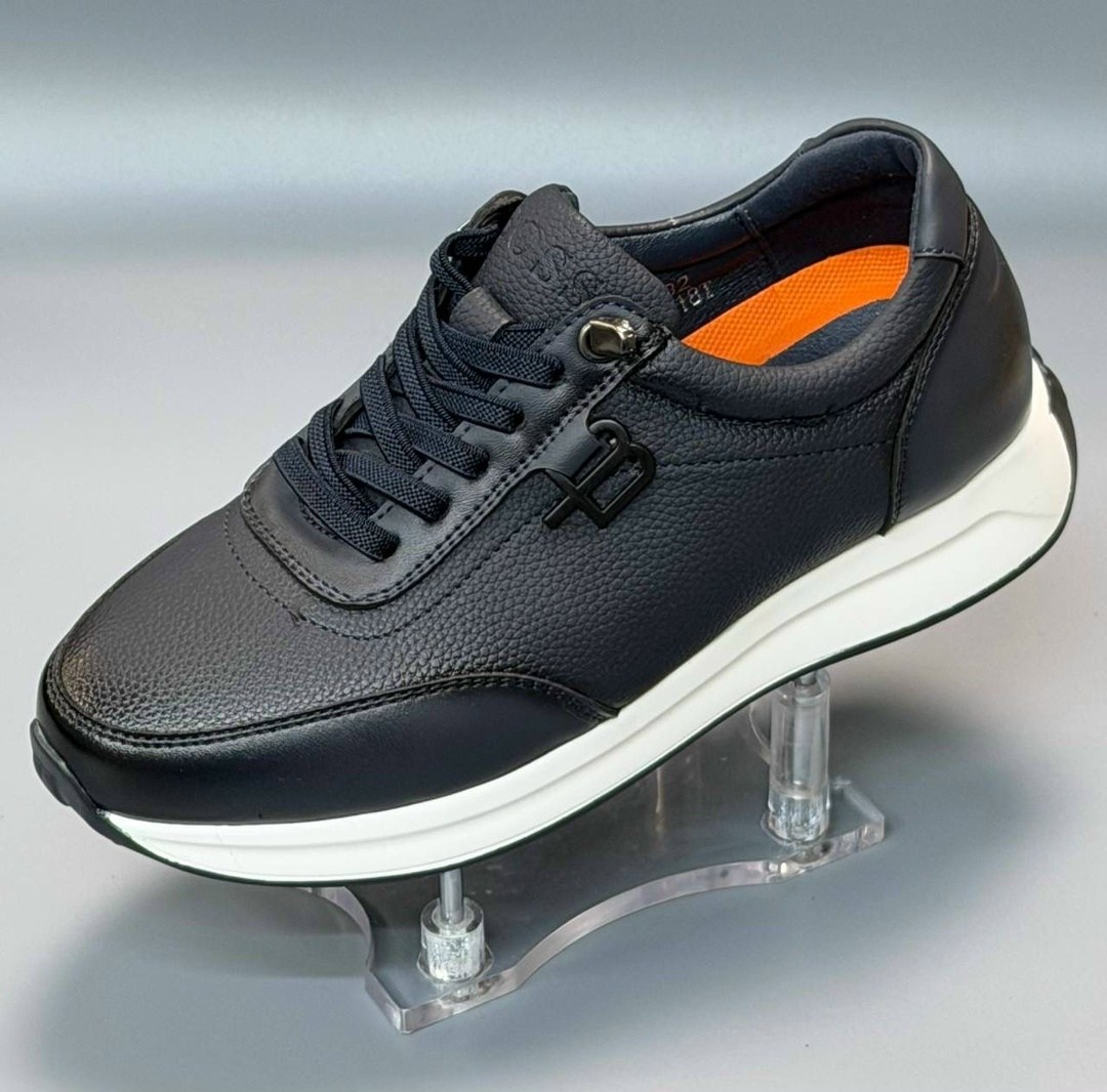 ,мужская ,мужские кроссовки,кроссовка мужской,обуви