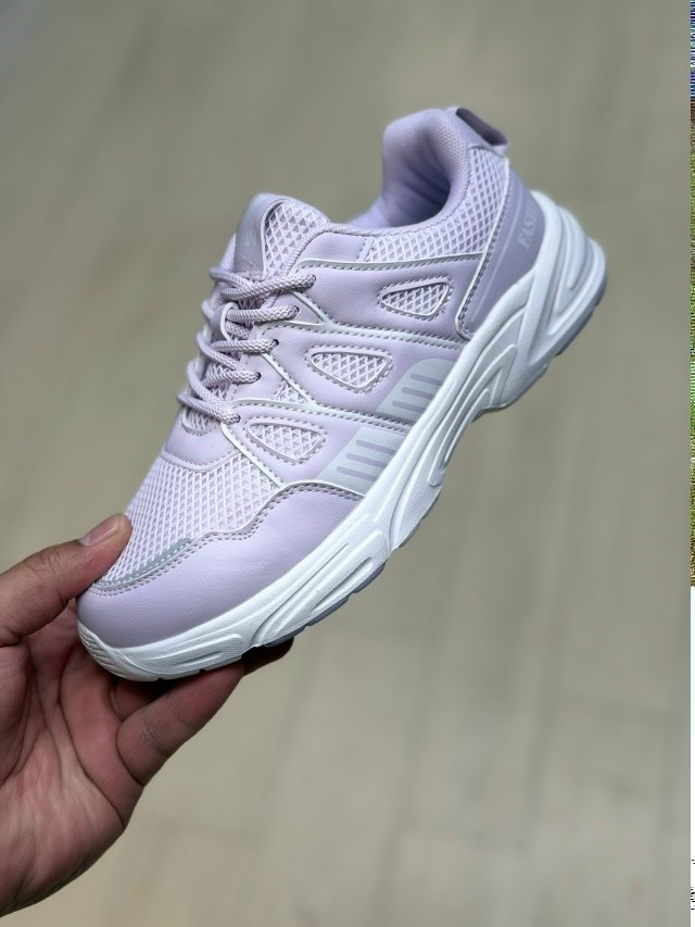 кроссовки,женские кроссовки, кроссовки женские,кроссовки модные,спортивная