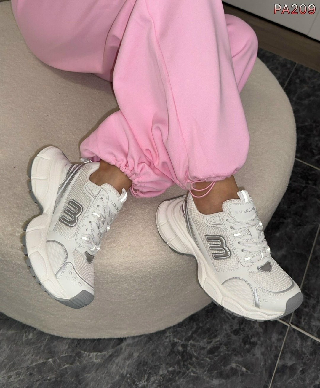 кроссовки женские balenciaga,женские кроссовки,кроссовки balenciaga,кроссовки баленсиага женские оригинал,