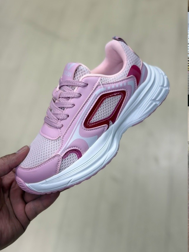 кроссовки,женские кроссовки,кроссовка,спортивная ,модные кроссовки