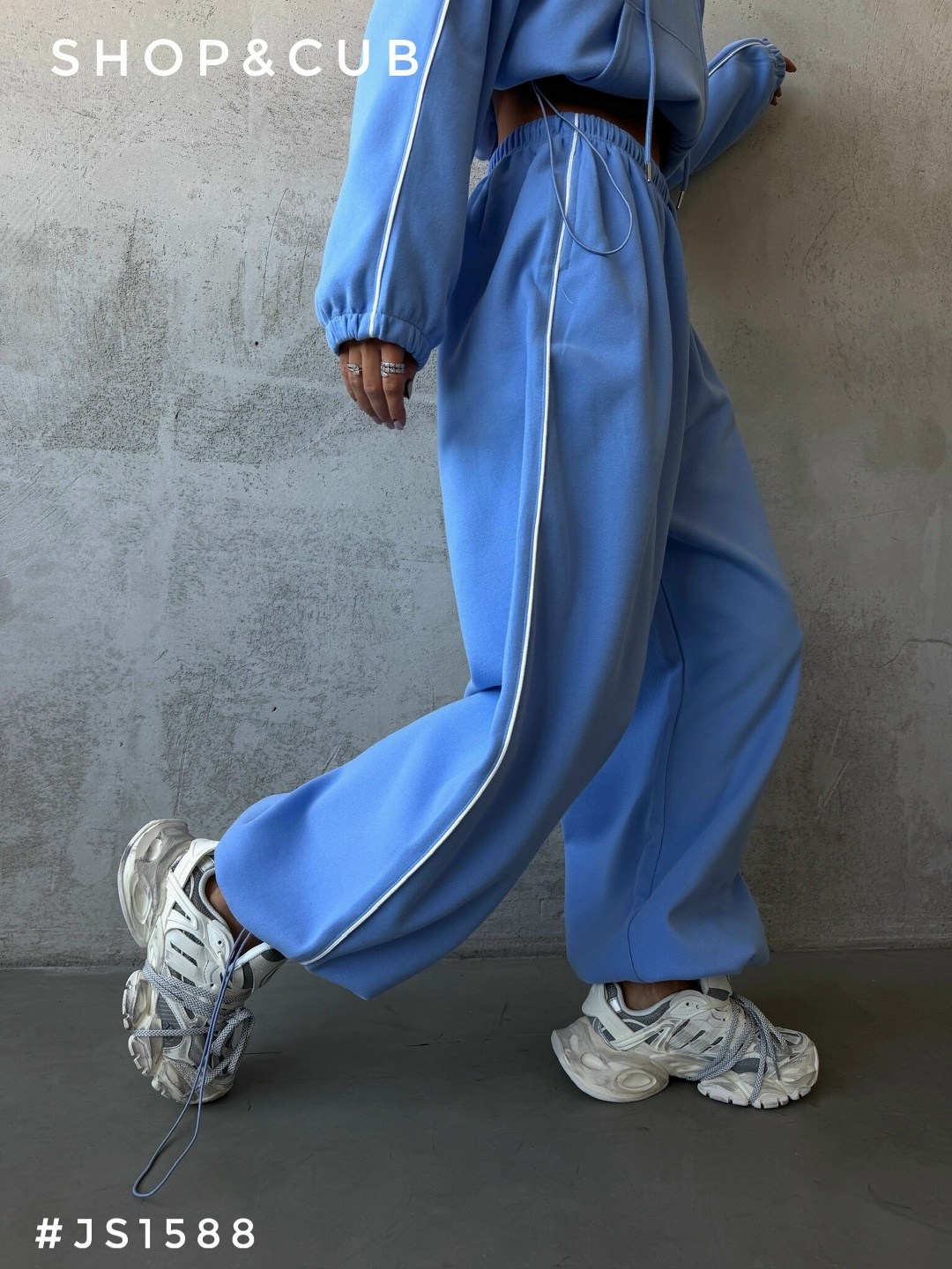 спортивный костюм женский,повседневный спортивный костюм,спортивный костюм oversize,костюм спортивный оверсайз,стильные спортивные костюмы