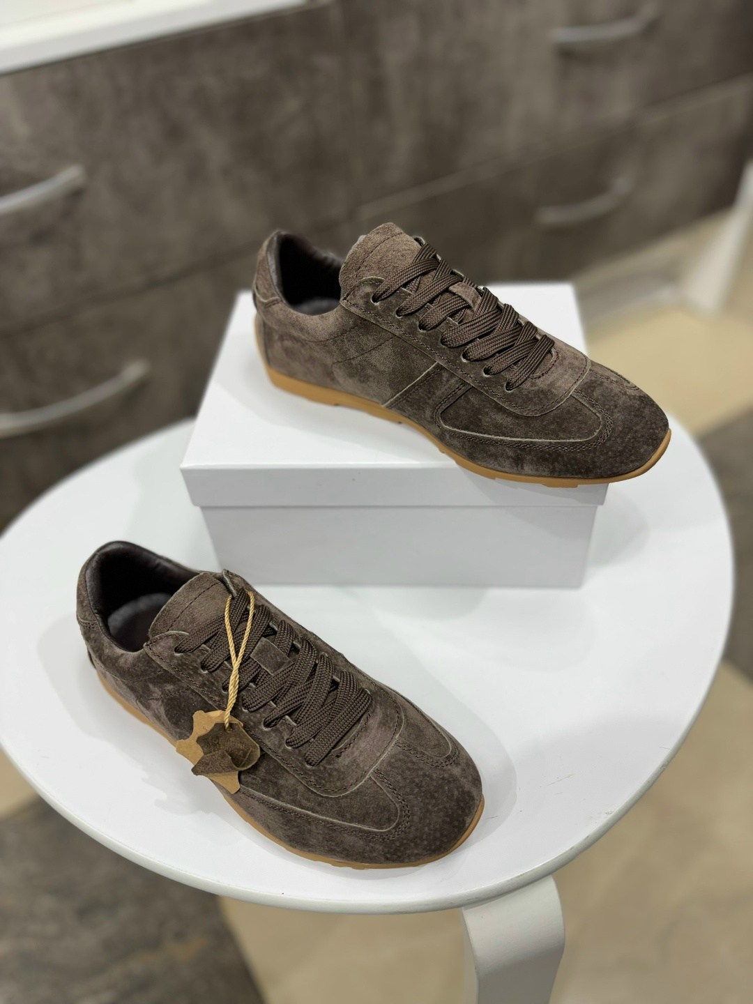 ,замшевые кроссовки,женские кроссовки,обуви,мужские замшевые кроссовки