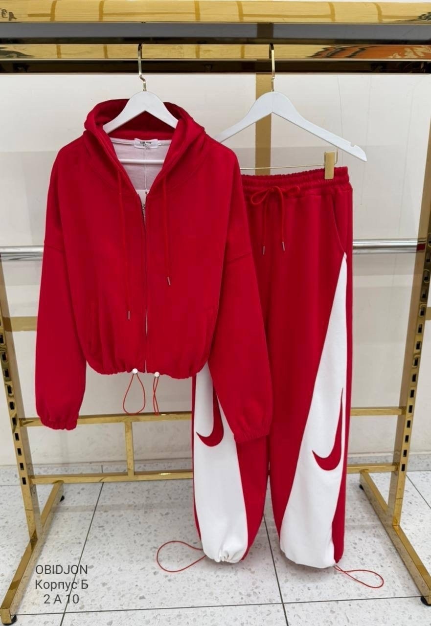 спортивные костюмы ,спортивный костюм,спортивный костюм спортивные костюмы,красные спортивные костюмы,красный костюм тройка женский