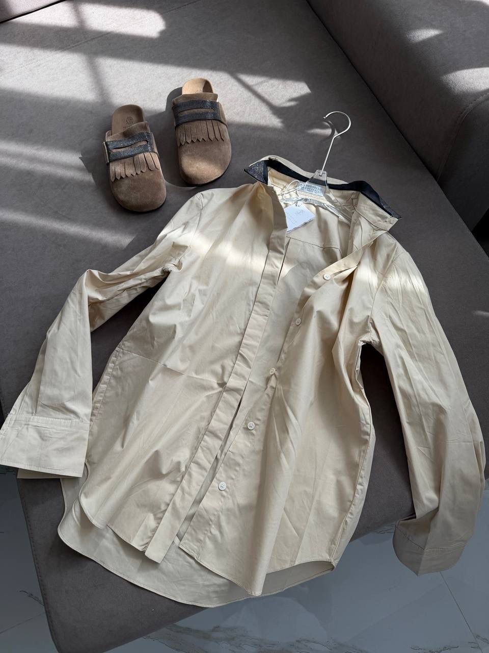 женская рубашка,повседневная рубашка,бежевая рубашка,стильная рубашка оверсайз,рубашка свободная