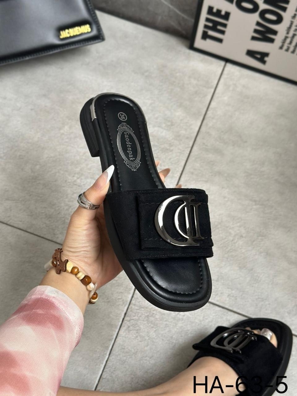 шлепанцы женские,шлепанцы женские кристиан диор,,шлепанцы летние,женские сандалии