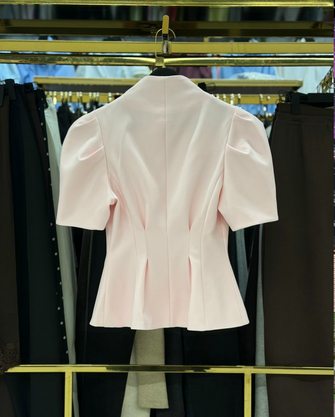 брючный костюм,жакет приталенного кроя love republic,приталенный жакет,жакет,пиджак женский