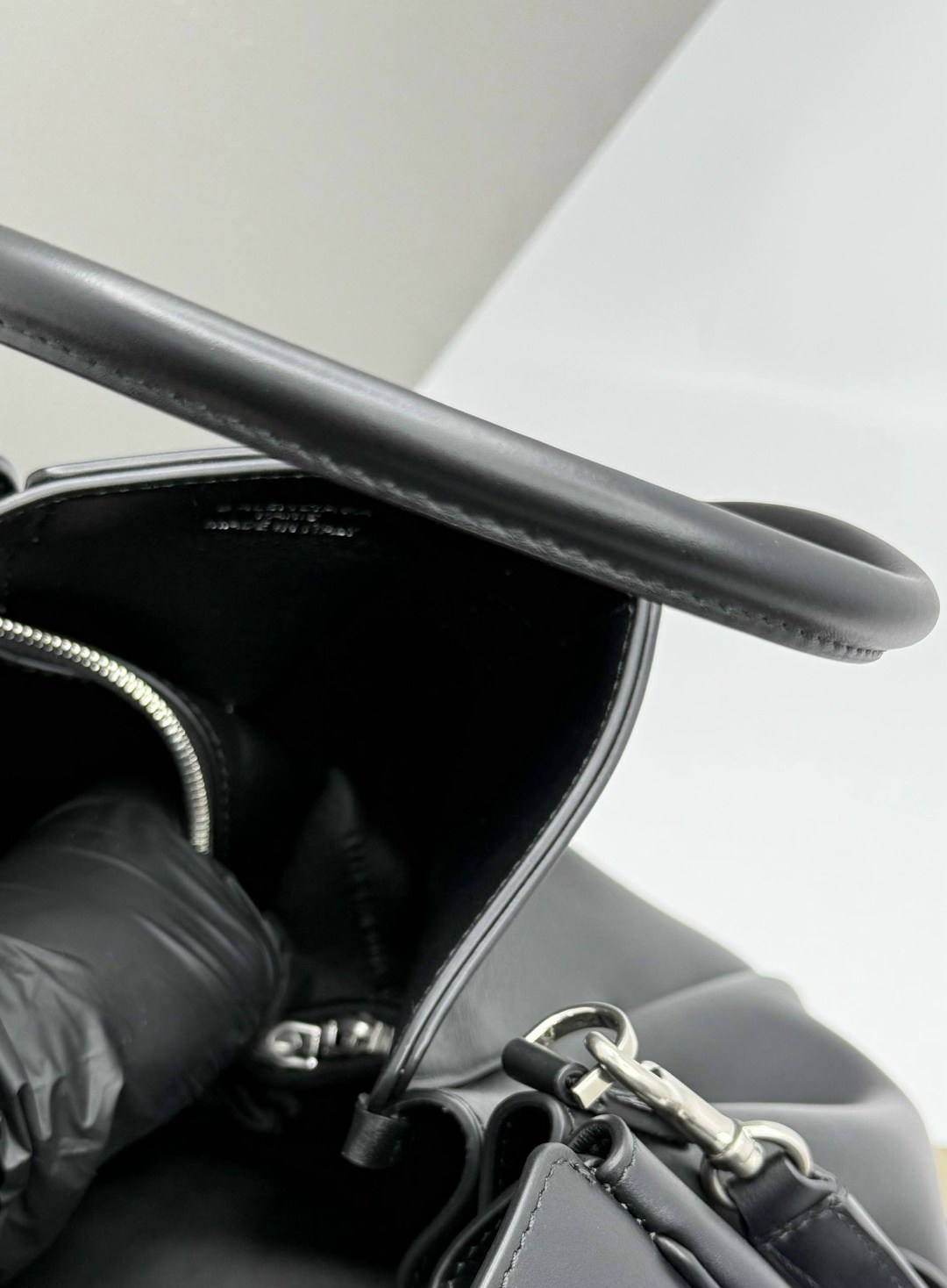 сумка женская balenciaga,сумка balenciaga,balenciaga city - вместительная сумка для работы,сумка balenciaga из высококачественной эко кожи,сумка кожаная balenciaga