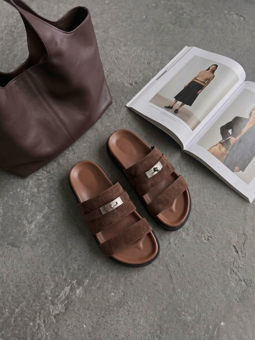 илви ,,шлепанцы с пряжкой,женские шлепанцы,кожаные сандалии