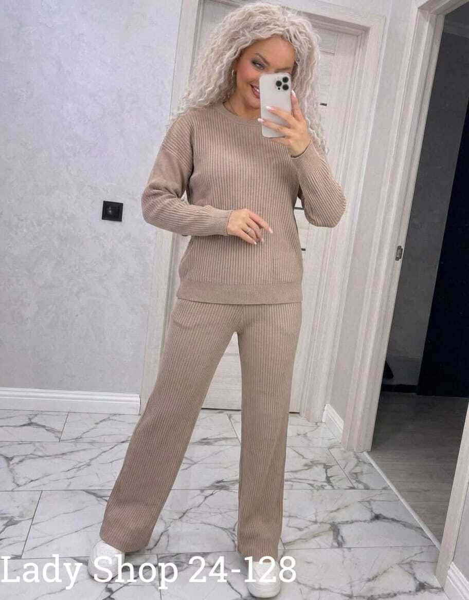 костюм женский,костюм классический,трикотажный костюм,костюм для женщин,домашний костюм