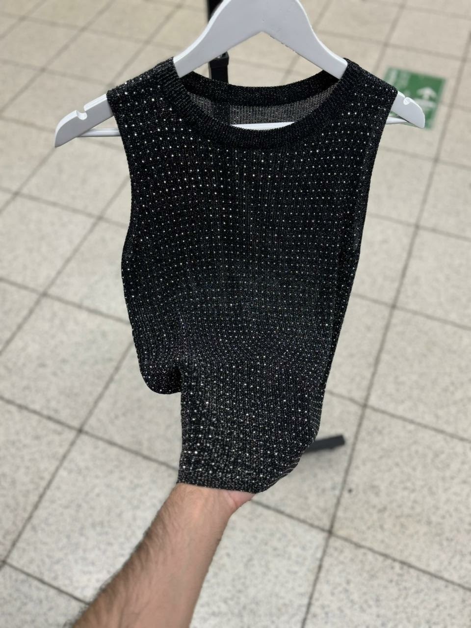 майка со стразами,футболки и топы,топы модные,летние футболки