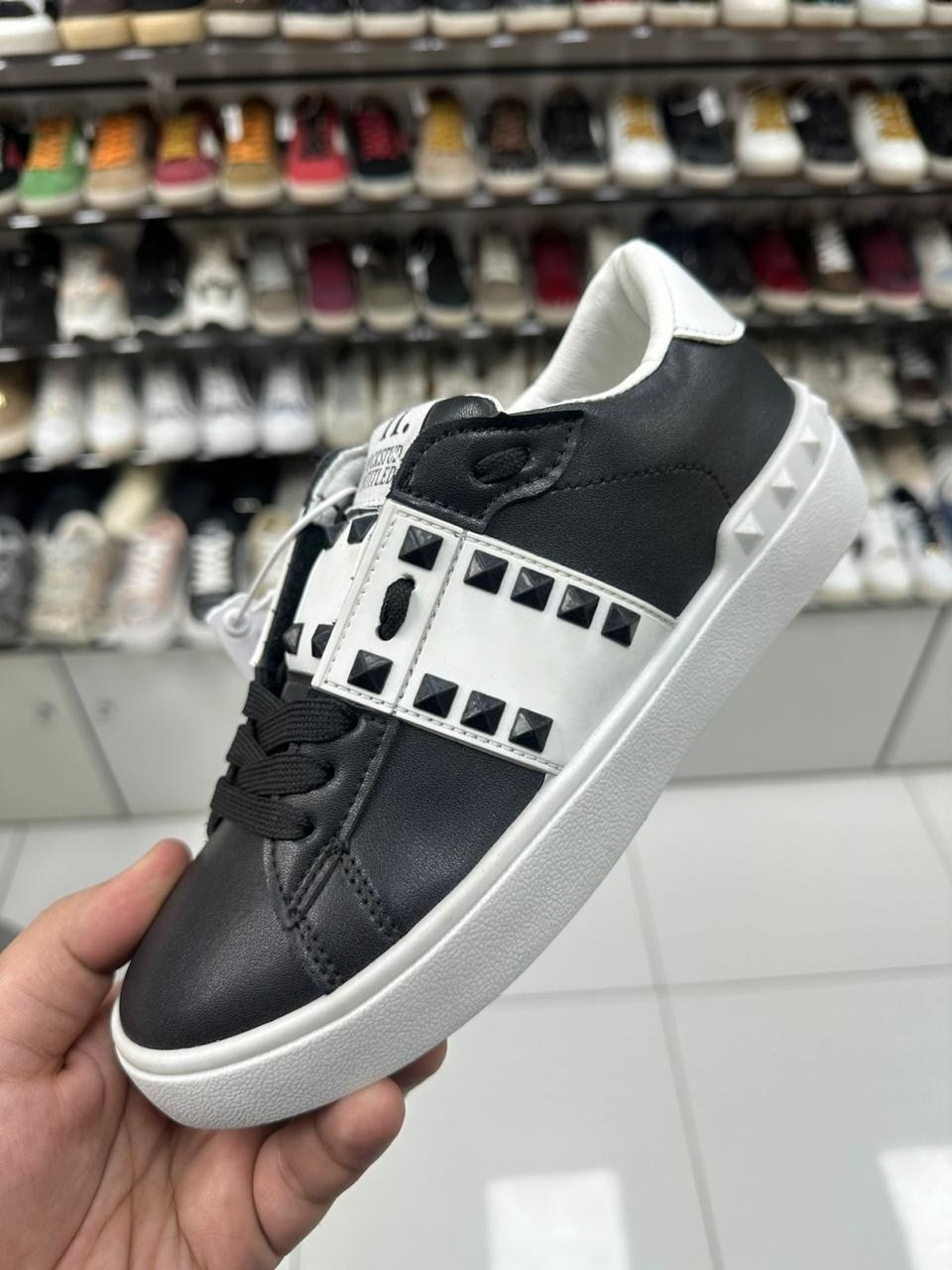 кеды valentino,,valentino кроссовки,кеды валентино гаравани женские,кеды валентино женские