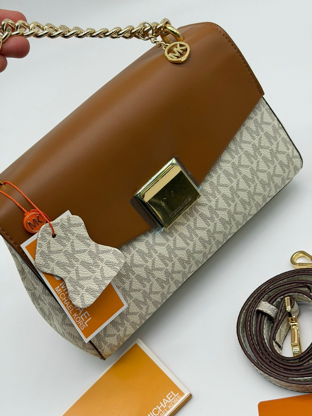 сумка michael kors,michael kors сумка на плечо,женская cумка michael kors,michael kors сумка кросс-боди,сумки через плечо michael kors