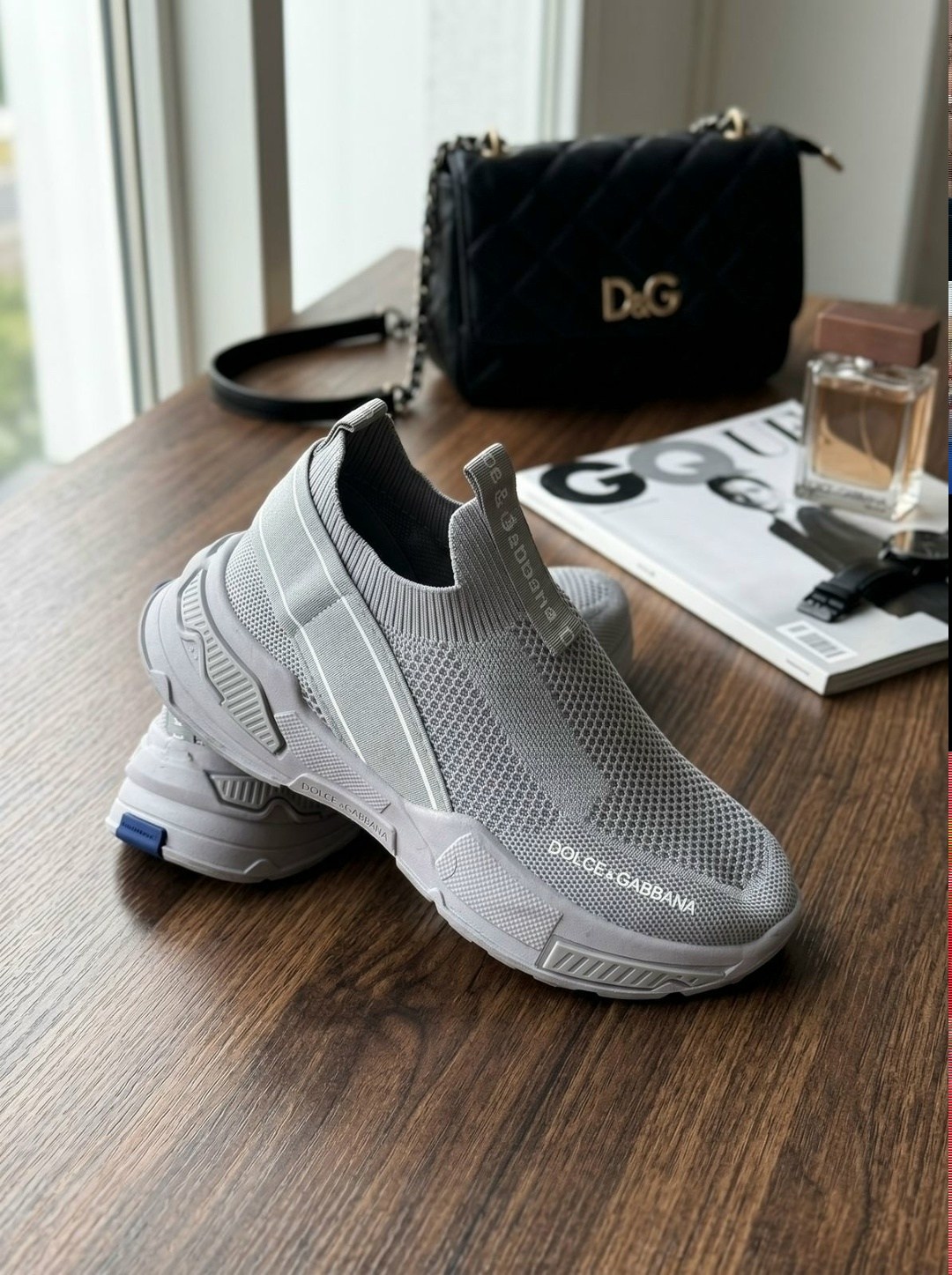 ,женские кроссовки,дышащие кроссовки,спортивная ,повседневная