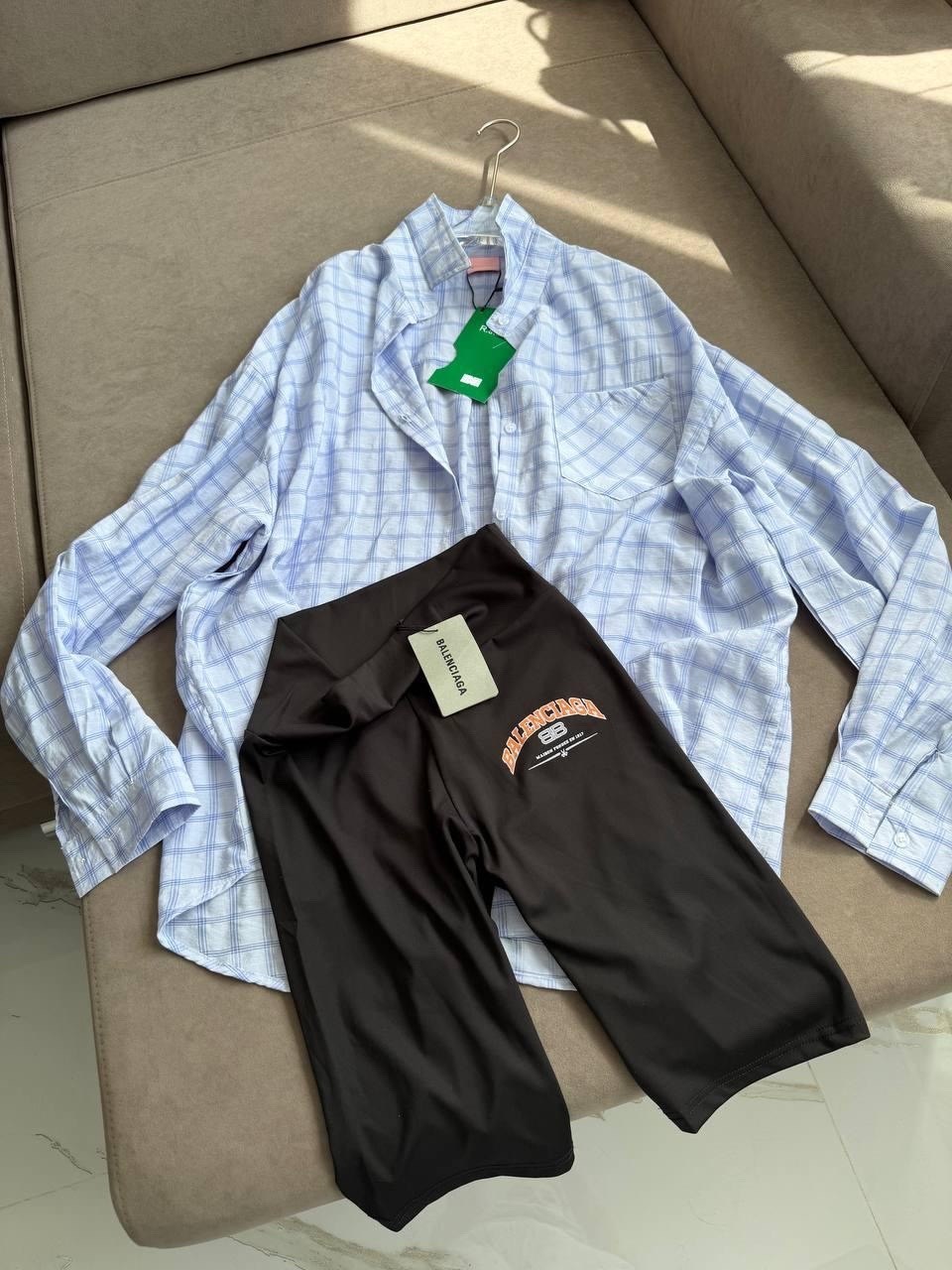 куртка женское balenciaga черный,худи баленсиага,куртка balenciaga,balenciaga оверсайз худи чёрного цвета,balenciaga hoodie