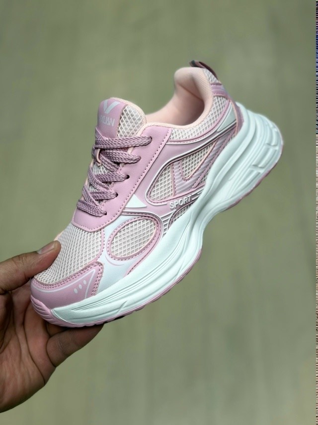 кроссовки,женские кроссовки,кроссовка,кроссовки модные,спортивная