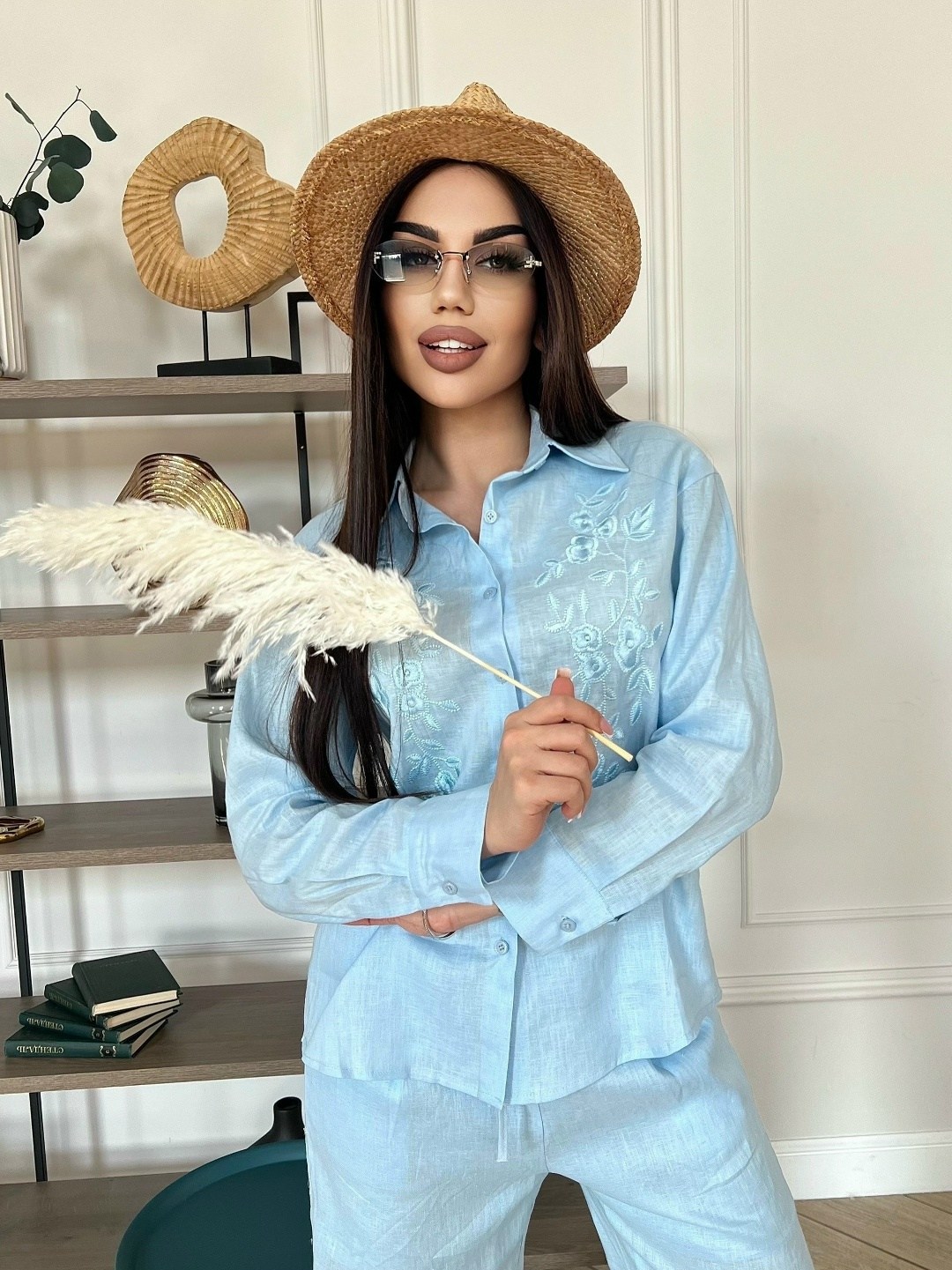 льняной костюм с брюками,костюм с брюками,стильные костюмы,белый брючный костюм,брючный костюм элегантный