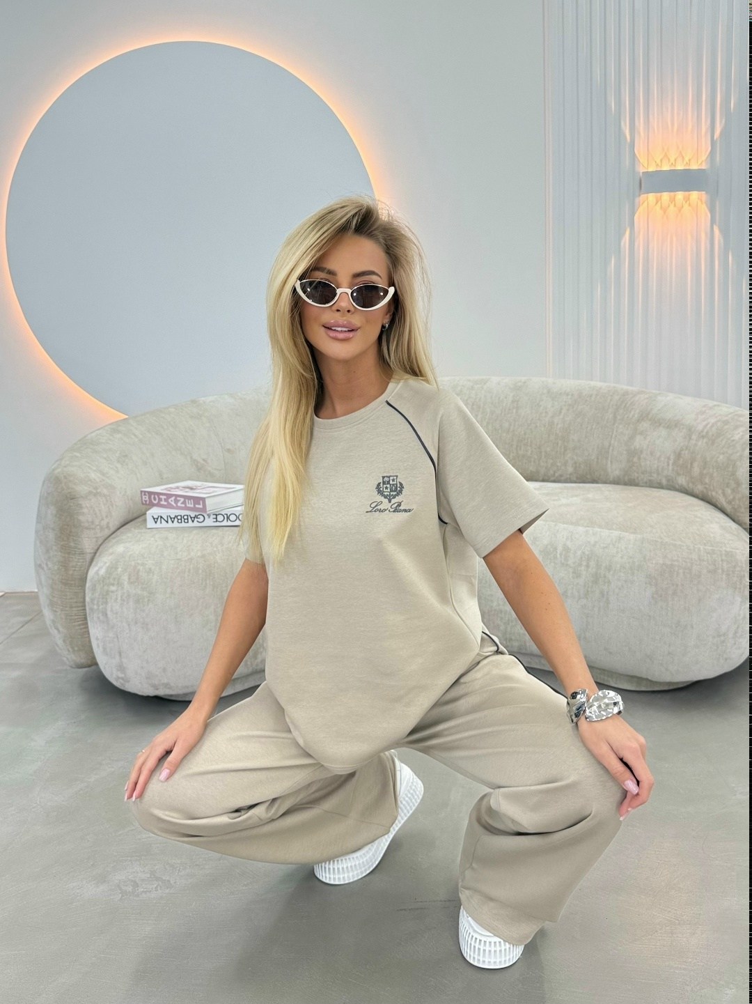 костюм женский,костюм спортивный женский,костюм с брюками,спортивный костюм для женщин,стильные женские костюмы