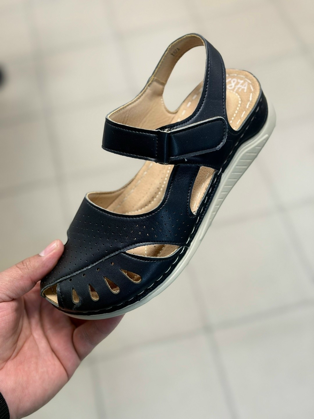 женские босоножки,летние босоножки,стильные босоножки,,сандалии