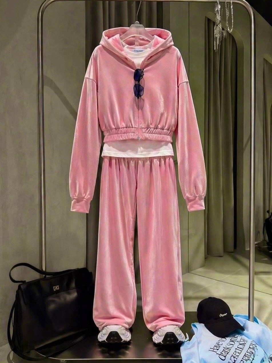 костюм велюровый спортивный двойка alicedream,костюм велюровый женский,спортивный костюм велюровый,костюм велюровый,трендовый велюровый костюм
