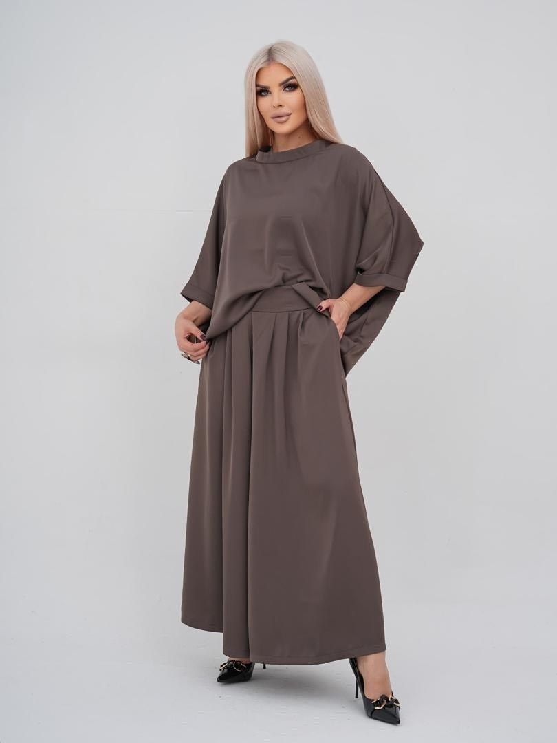 костюм классический adora style шелковая коллекция,брючный атласный вечерний праздничный костюм nurzada,женский костюм,брючный костюм из шёлка,