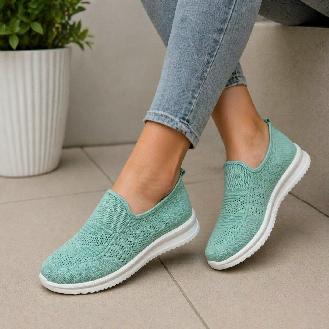 ,кроссовки женскиe,мятные кроссовки рибок женские,слипоны женские,летние женские кроссовки