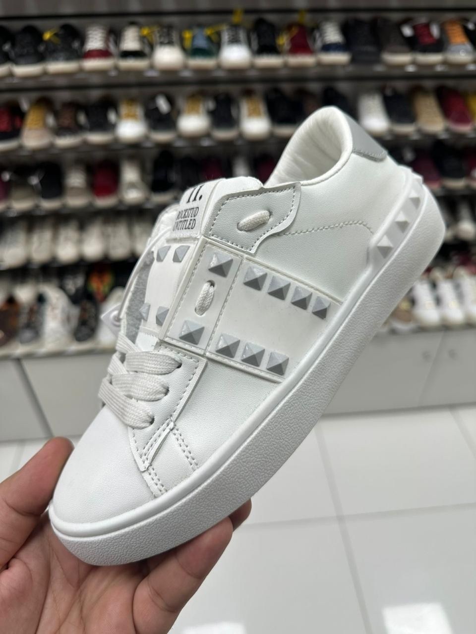 кеды valentino,,valentino кроссовки,кеды валентино гаравани женские,кеды валентино женские