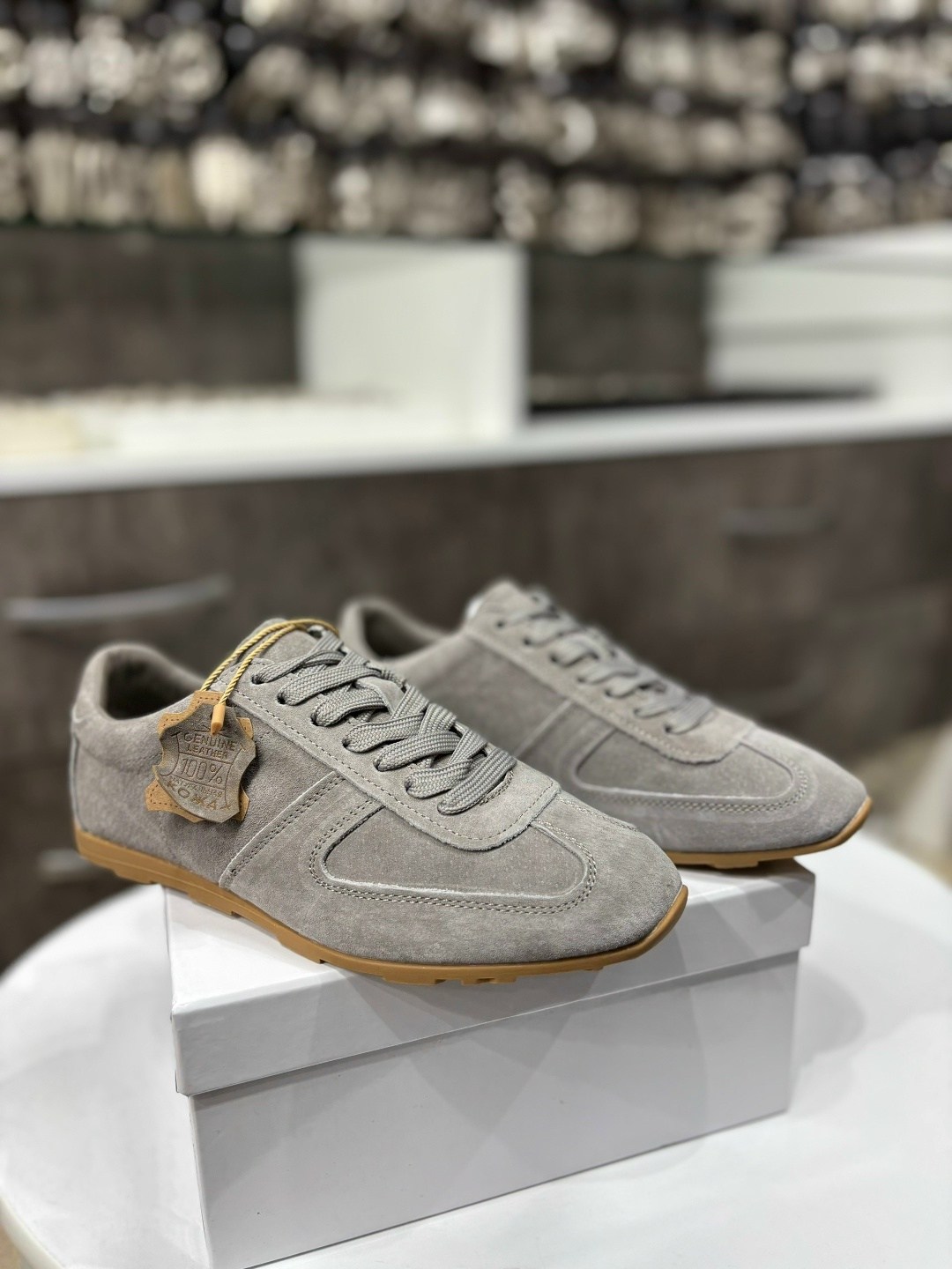 ,замшевые кроссовки,женские кроссовки,обуви,мужские замшевые кроссовки