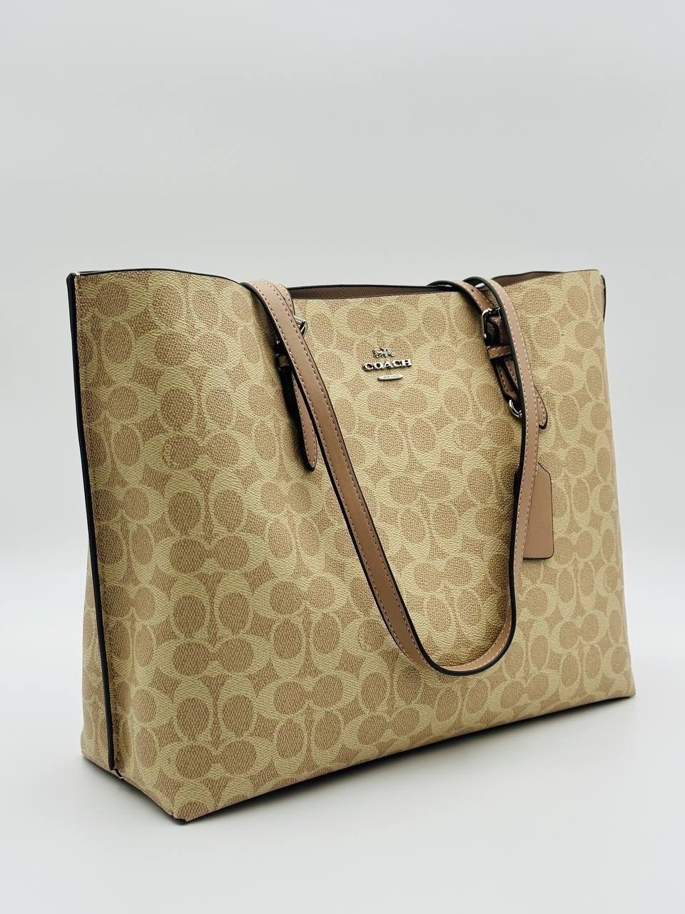 сумка coach,женская сумка coach,сумка тоут coach молочно-белая,женская сумка,сумка coach шоппер на плечо