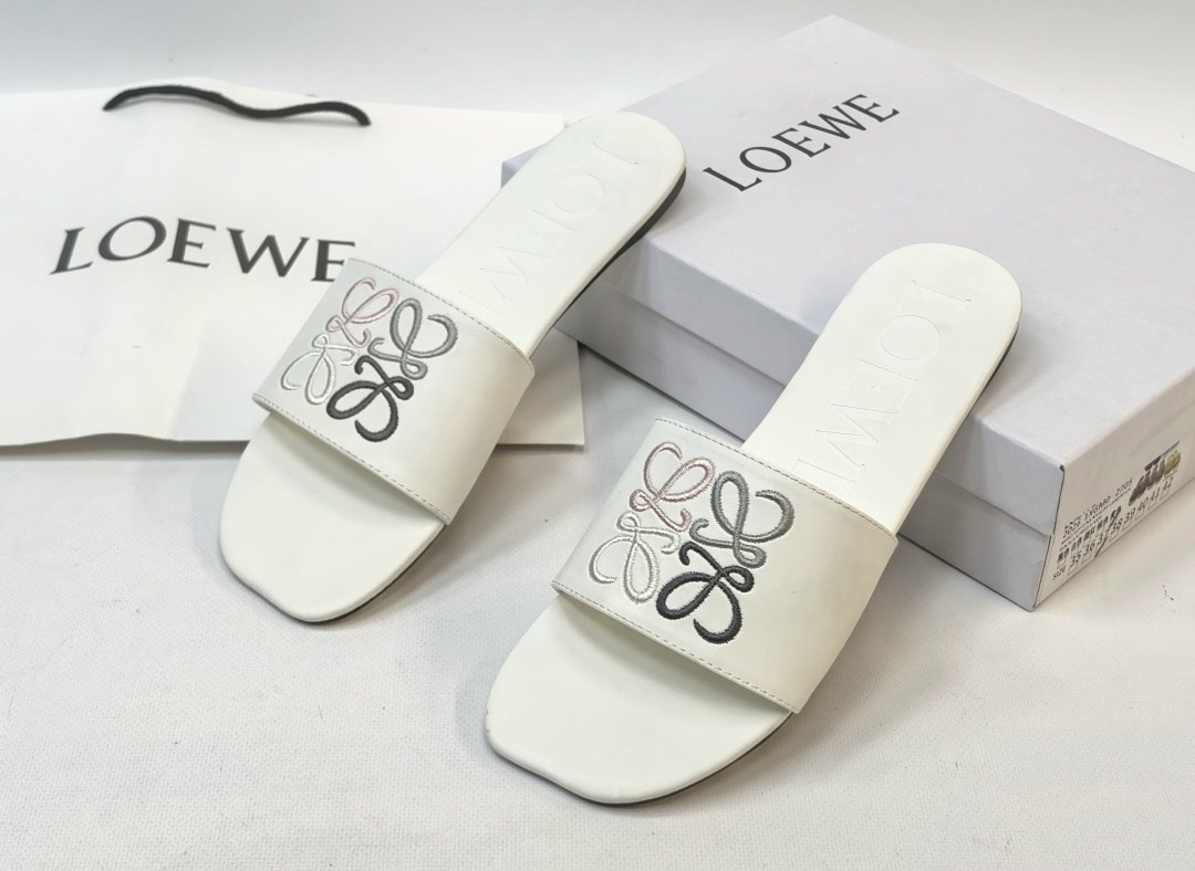 ,женские шлепанцы,шлепки женские,шлепанцы белые,шлепанцы