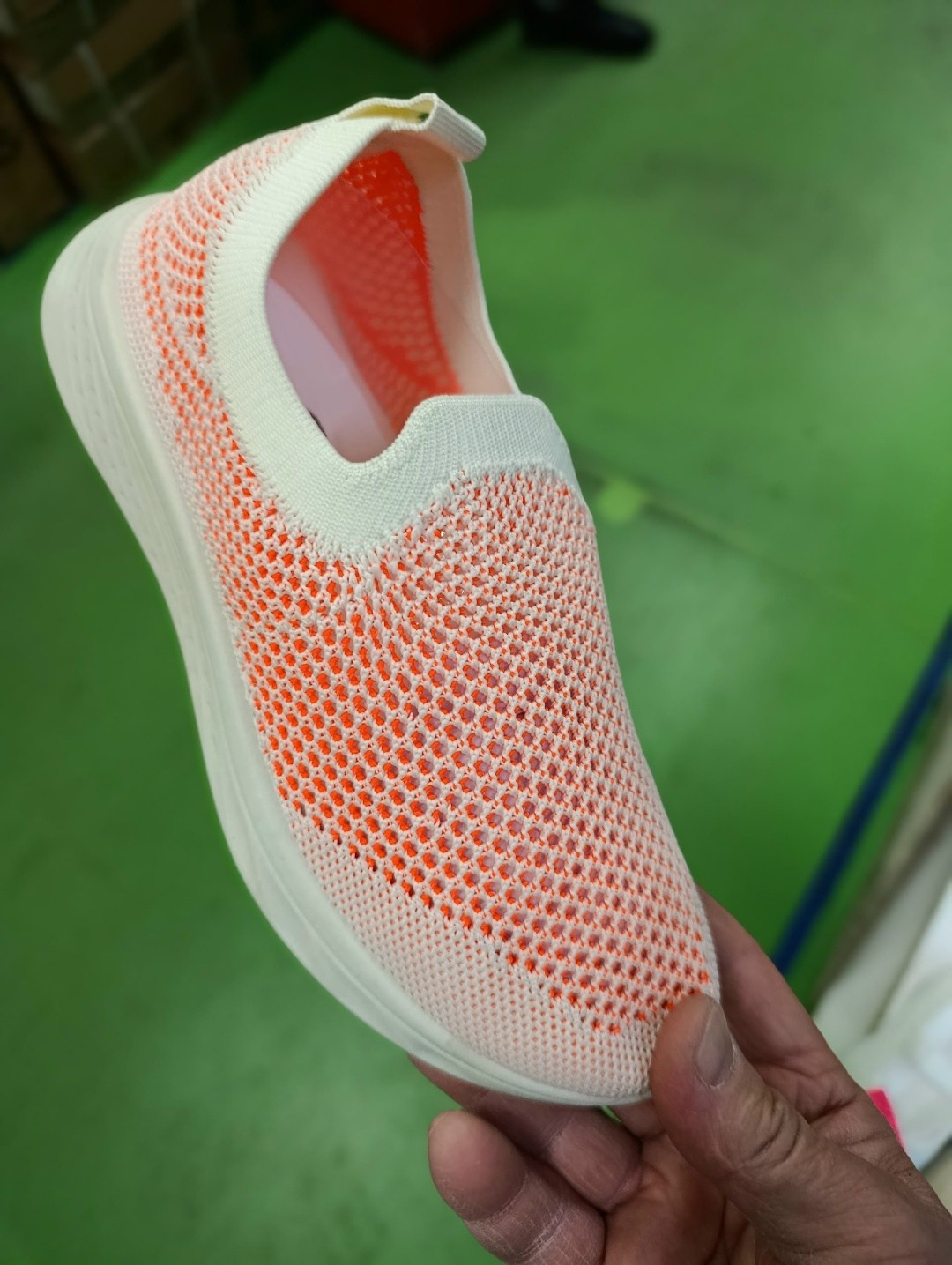 ,слипоны женские,женская ,слипоны женские белые,летние слипоны