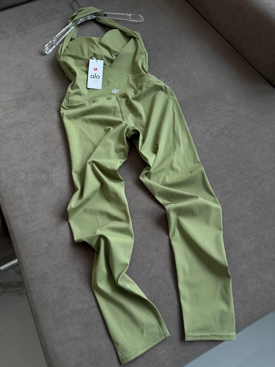 спортивный комбинезон,комбинезон для фитнеса,комбинезон для йоги,комбинезон спортивный для йоги,комбинезон для йоги и фитнеса