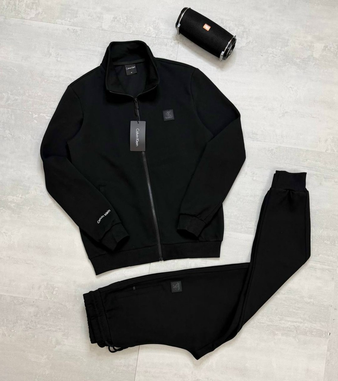 костюм dolce gabbana мужской спортивный,мужской спортивный костюм armani exchange,спортивный костюм dolce gabbana,спортивный костюм для мужчин,спортивный костюм stefano ricci