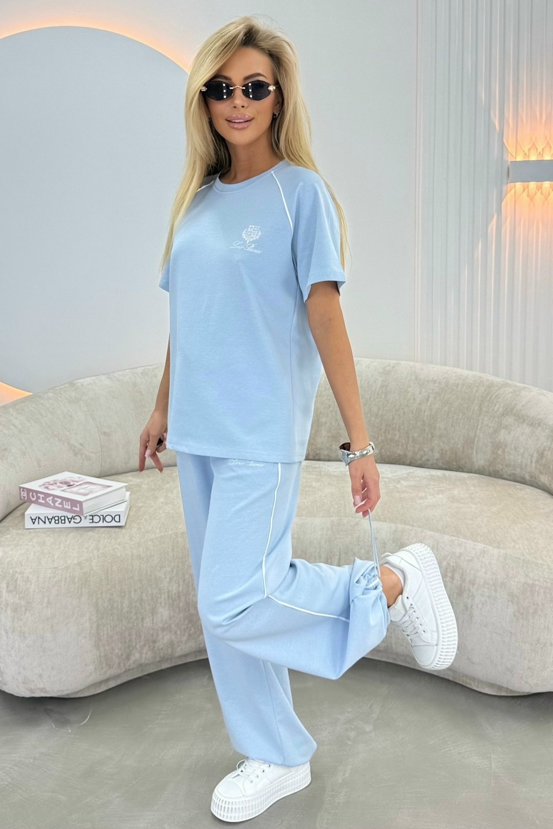 костюм женский,костюм спортивный женский,костюм с брюками,спортивный костюм для женщин,стильные женские костюмы