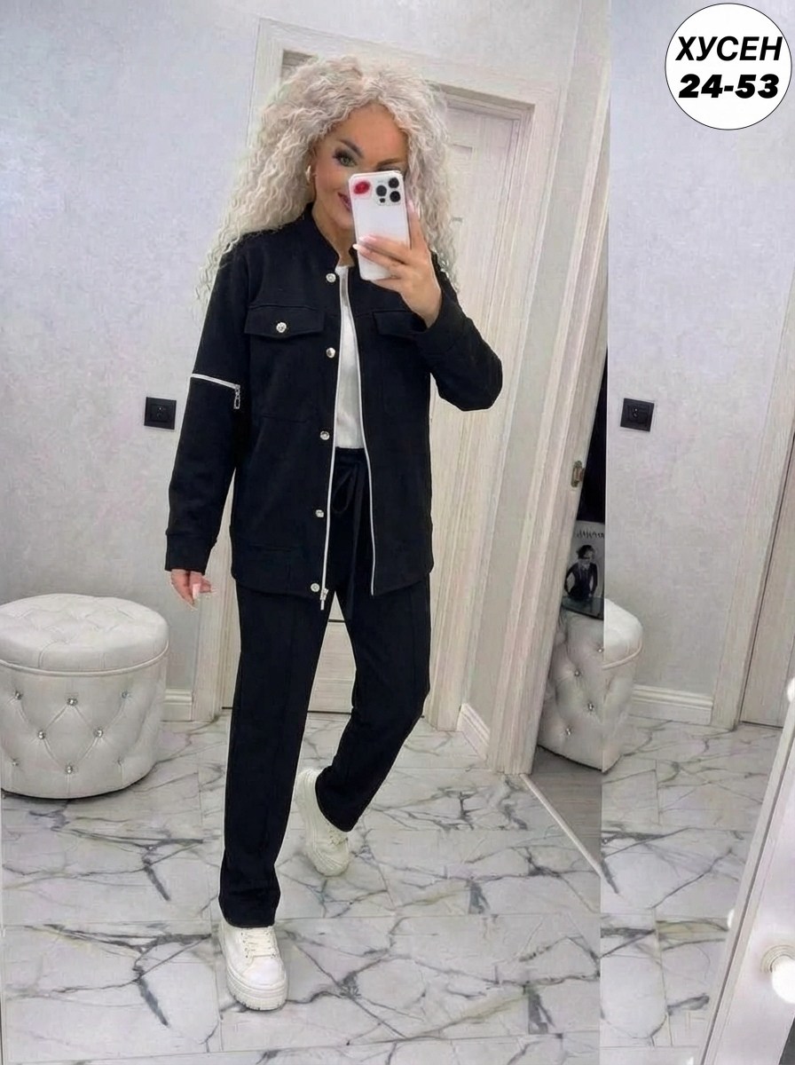 костюм женский,костюм спортивный женский,костюм женский на флисе,трикотажные костюмы,женский спортивный костюм на флисе