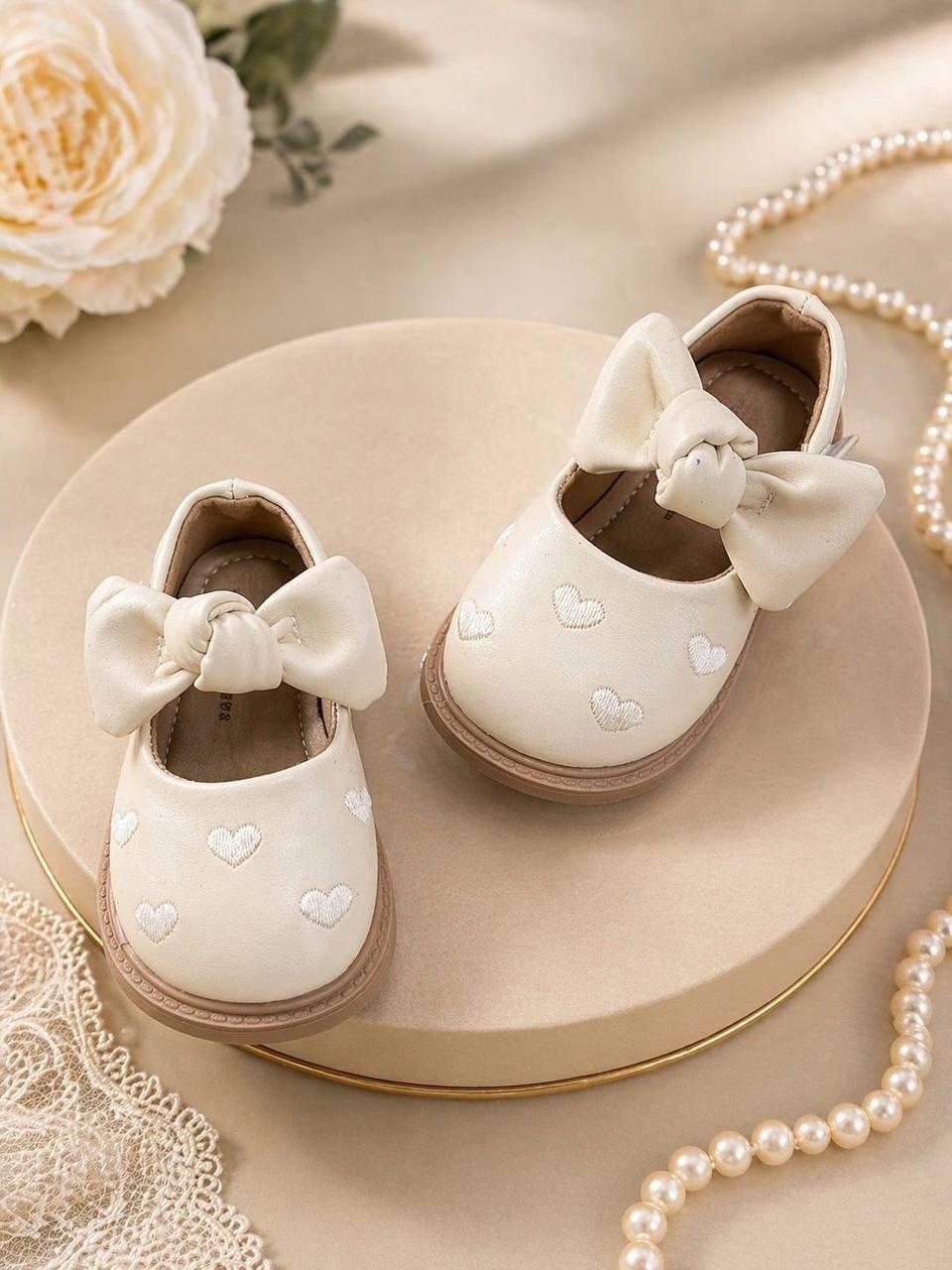 кожаные туфли для девочки,детские туфли,туфли детская,туфли для девочек,