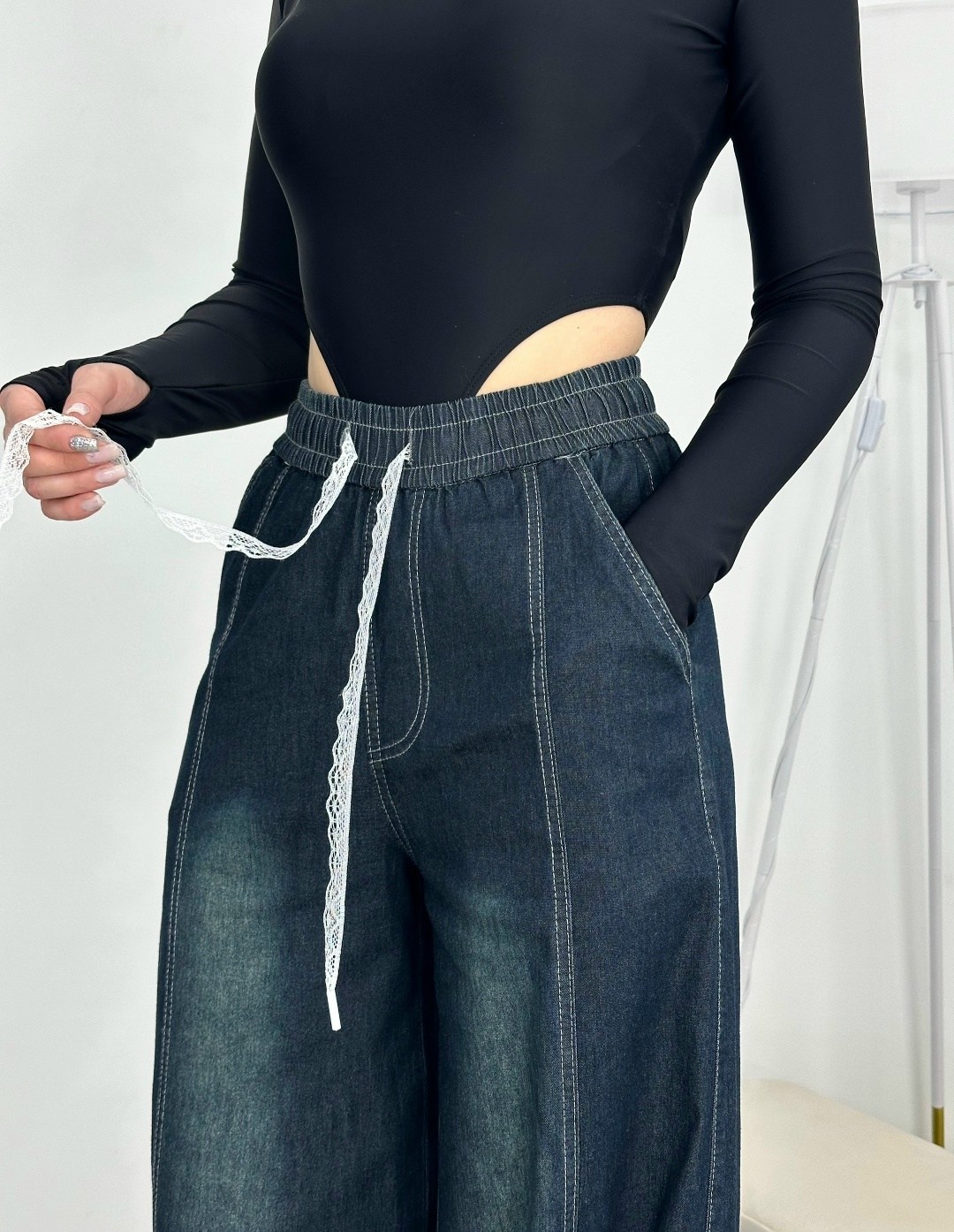 широкие джинсы,джинсовые брюки,женские джинсы,джинсы женские широкие,джинсы прямого кроя